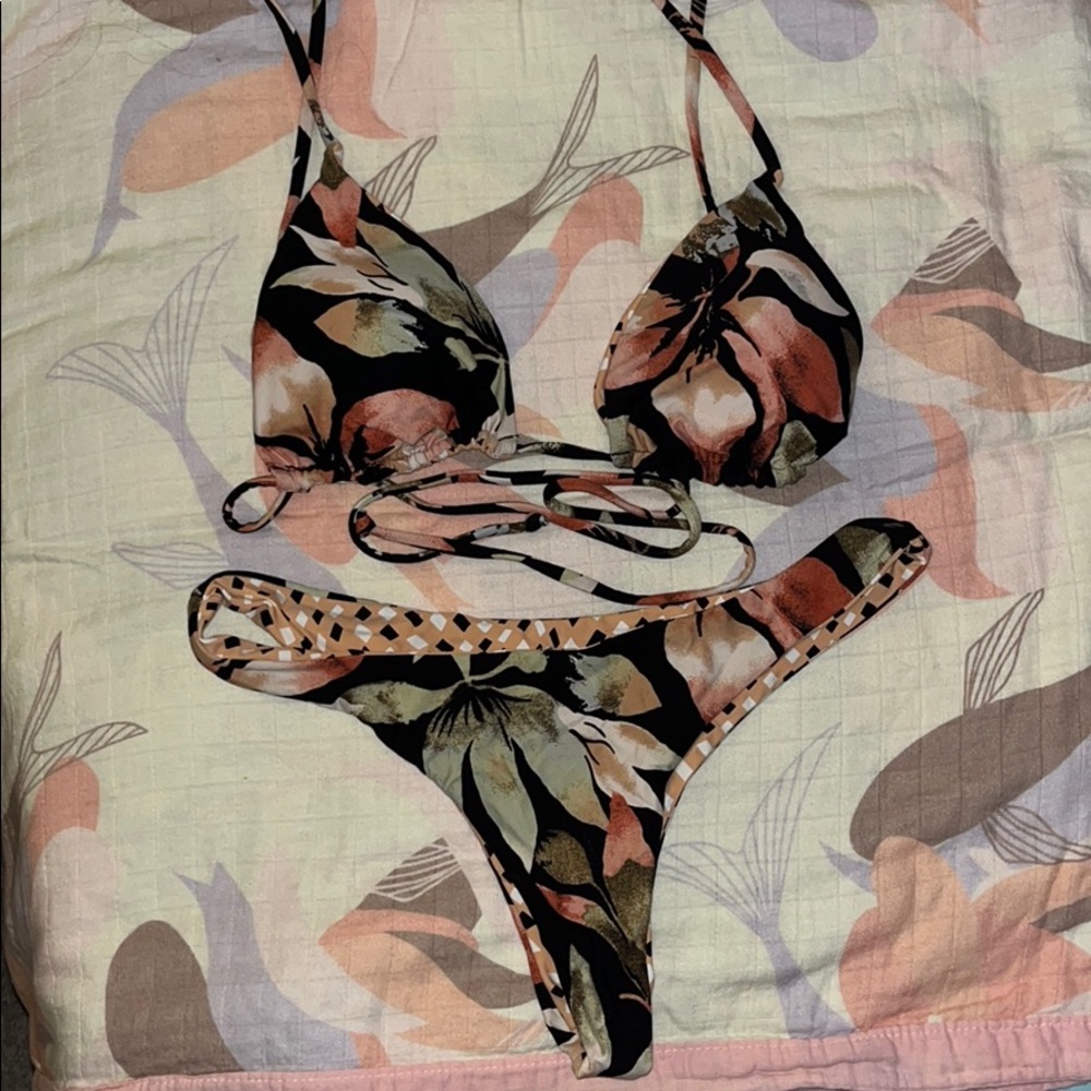 Volcom - Bikini Set